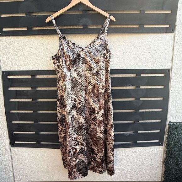 Torrid Midi Satin Slip Dress in Snake Brown | Size 1 - Picture 4 of 8